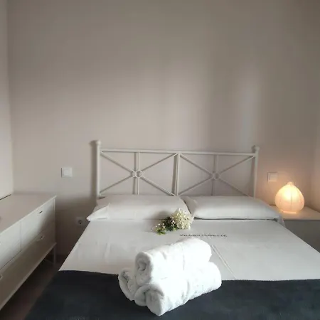 Apartment Acogedor Cerca Del Centro Y Playa En Platja D'aro, Con Balcon Y Cocina Equipada - Es-209-44